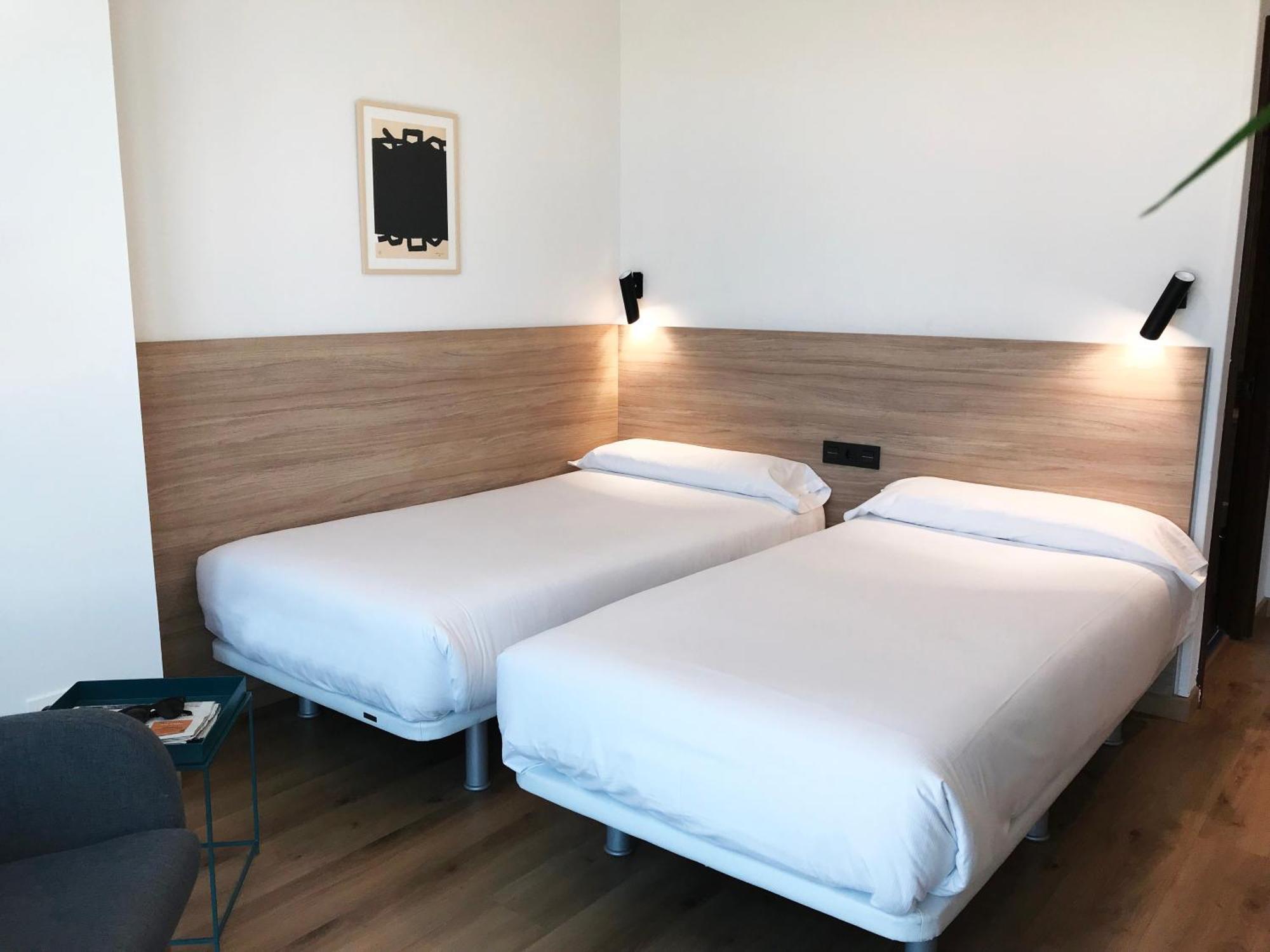 Hotel Principe De Asturias Gijon Bilik gambar