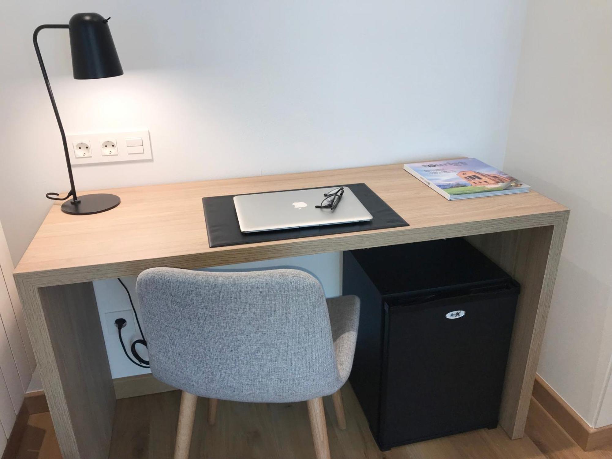 Hotel Principe De Asturias Gijon Bilik gambar